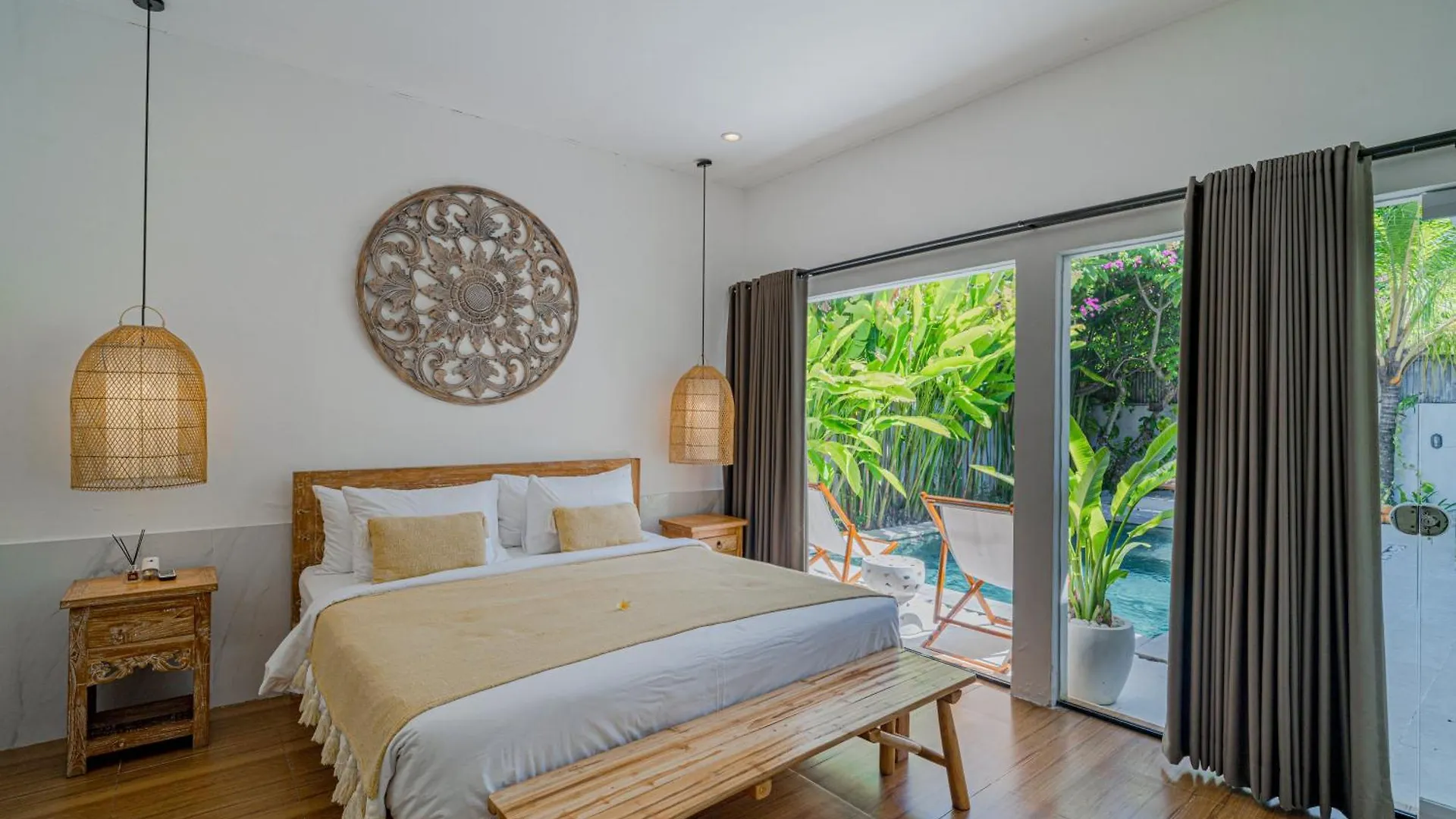 Villa Lemone By Bali Villa Solutions Seminyak 0*,